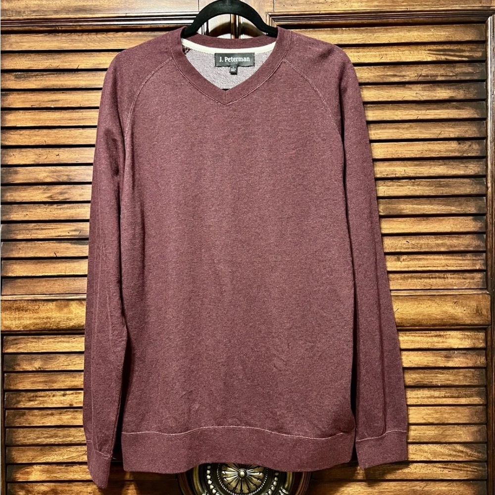 J. Peterman Men's Large Maroon V-Neck Pullover Versatile Casual Sweater.